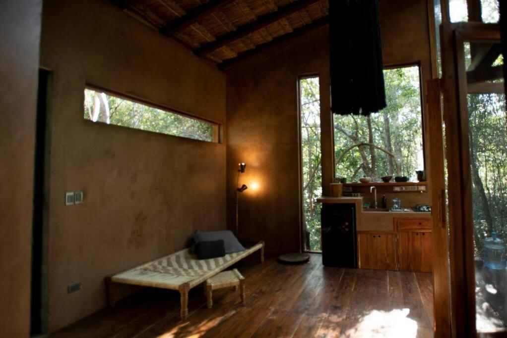 Ojo De Arbol, Boutique Cabin In The Real Jungle Тулум Экстерьер фото